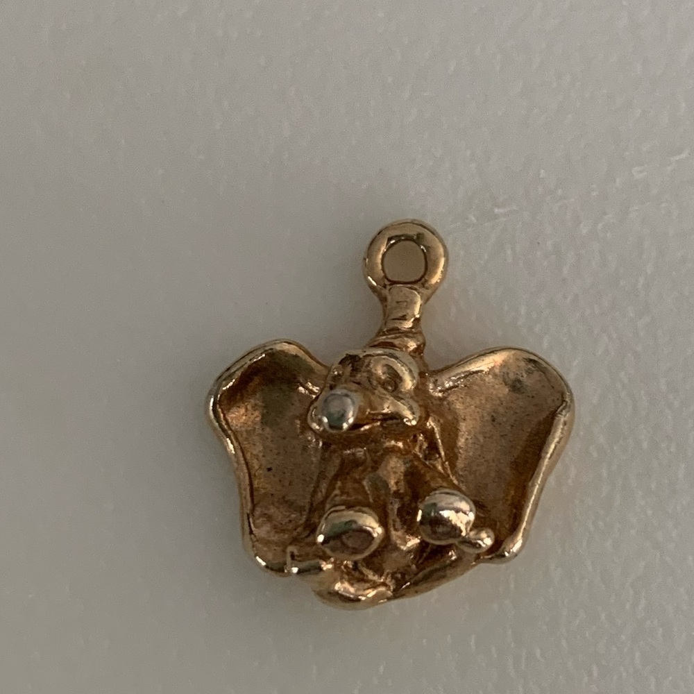 Golden Dumbo